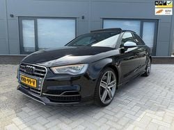 Zwart Gebruikt 2014 Audi S3 Comfort Sedan | € 17.650 (Goede deal)