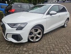 Wit Gebruikt 2024 Audi A3 Sportback e-tron Edition .1 Sedan | € 31.450 (Super prijs)