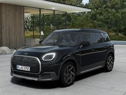 Zwart Nieuw 2025 Mini One Countryman Favoured SUV | € 56.257