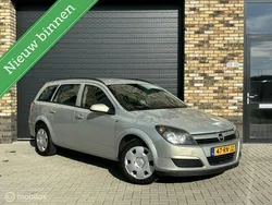 Grijs Gebruikt 2005 Opel Astra Enjoy Stationwagen | € 1.495 (Goede deal)