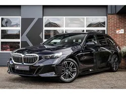 Zwart Gebruikt 2024 BMW 530 M Sport Stationwagen | € 67.950