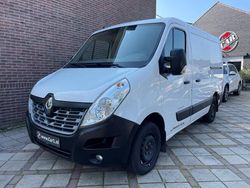 Wit Gebruikt 2017 Renault Master Van | € 14.950 (Goede deal)