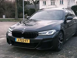 Grijs Gebruikt 2020 BMW 520 M Sport Stationwagen | € 29.500 (Iets duurder)
