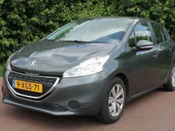 Grijs Gebruikt 2014 Peugeot 208 Active Hatchback | € 8.950 (Iets duurder)