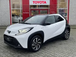 Wit Nieuw 2025 Toyota Aygo Pulse Hatchback | € 22.995 (Eerlijke prijs)