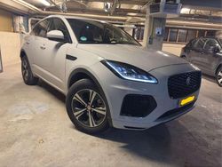 Gebruikt 2022 Jaguar E-Pace R-Dynamic SUV | € 41.950