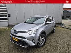 Grijs Gebruikt 2018 Toyota RAV4 Hybrid SUV | € 26.500 (Super prijs)