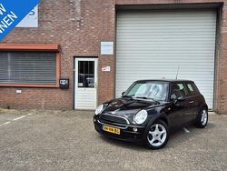 Zwart Gebruikt 2001 Mini ONE Salt Hatchback | € 1.799 (Duur)