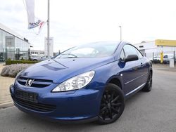Blauw Gebruikt 2005 Peugeot 307 CC Cabriolet | € 3.950 (Duur)