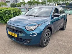 Blauw Gebruikt 2024 Fiat 600E La Prima SUV | € 28.500 (Iets duurder)
