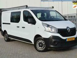 Wit Gebruikt 2016 Renault Trafic MPV | € 14.995