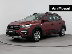 Rood Gebruikt 2021 Dacia Sandero Comfort Hatchback | € 18.935 (Eerlijke prijs)