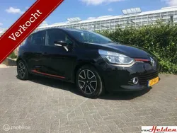 Zwart Gebruikt 2016 Renault Clio IV Dynamique Hatchback | € 8.748 (Eerlijke prijs)