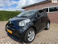 Zwart Gebruikt 2009 Toyota iQ Edition Hatchback | € 3.850 (Eerlijke prijs)