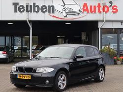 Zwart Gebruikt 2005 BMW 120 Executive Hatchback | € 3.985 (Eerlijke prijs)