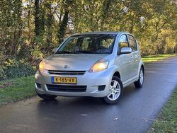 Grijs Gebruikt 2009 Daihatsu Sirion Hatchback | € 999 (Super prijs)