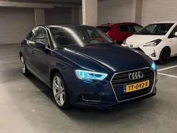 Blauw Gebruikt 2018 Audi A3 Design Sedan | € 18.900 (Eerlijke prijs)