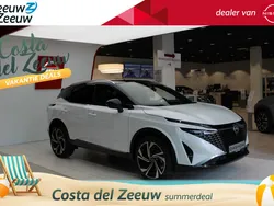 Pearl wit / zwart dak Nieuw 2024 Nissan Qashqai Tekna+ SUV | € 46.010 (Duur)