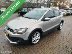 Geel Gebruikt 2010 VW Polo Cross Hatchback | € 5.799 (Goede deal)