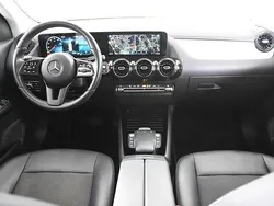 Zwart Gebruikt 2021 Mercedes GLA180 Business SUV | € 33.700 (Goede deal)