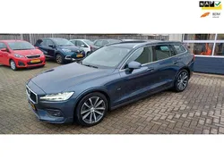 Blauw Gebruikt 2020 Volvo V60 Business Edition Stationwagen | € 29.250 (Goede deal)