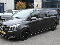 Grijs Gebruikt 2022 Mercedes Vito MPV | € 44.950 (Duur)