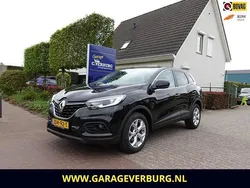 Zwart Gebruikt 2021 Renault Kadjar Zen SUV | € 19.750 (Eerlijke prijs)
