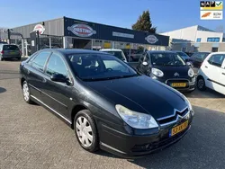 Zwart Gebruikt 2007 Citroën C5 Hatchback | € 1.599 (Iets duurder)