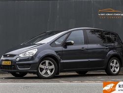 Grijs Gebruikt 2008 Ford S-MAX S MPV | € 3.950 (Eerlijke prijs)