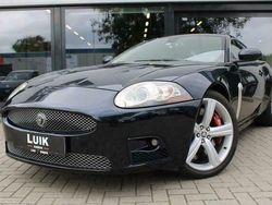 Zwart, metallic lak Gebruikt 2007 Jaguar XKR Coupé | € 19.940