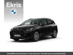 Zwart Nieuw 2025 BMW 218 M Sport Stationwagen | € 60.630 (Goede deal)