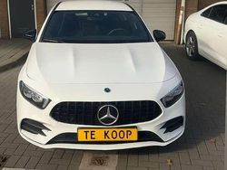 Wit Gebruikt 2018 Mercedes A200 AMG line Hatchback | € 26.000 (Eerlijke prijs)