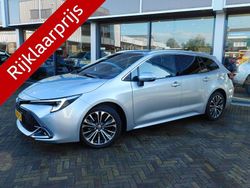 Grijs Gebruikt 2024 Toyota Corolla Hybrid Stationwagen | € 28.900 (Eerlijke prijs)