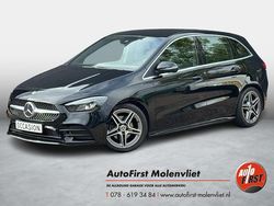 Zwart Gebruikt 2020 Mercedes B180 Business MPV | € 24.750 (Eerlijke prijs)