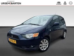 Blauw Gebruikt 2011 Mitsubishi Colt Edition Hatchback | € 6.430 (Eerlijke prijs)