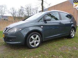 Grijs Gebruikt 2008 Seat Altea XL Stylance MPV | € 2.750 (Eerlijke prijs)