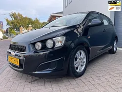 Zwart Gebruikt 2011 Chevrolet Aveo LT Hatchback | € 2.250 (Goede deal)