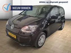 Zwart, metallic lak Gebruikt 2014 VW up! Edition Hatchback | € 5.555 (Eerlijke prijs)