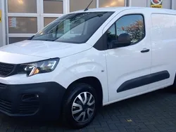 Overig Gebruikt 2020 Peugeot Partner Premium MPV | € 9.450 (Eerlijke prijs)