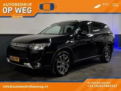 Zwart Gebruikt 2015 Mitsubishi Outlander Instyle SUV | € 11.450 (Eerlijke prijs)