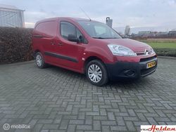 Rood Gebruikt 2014 Citroën Berlingo Comfort MPV | € 8.750 (Eerlijke prijs)