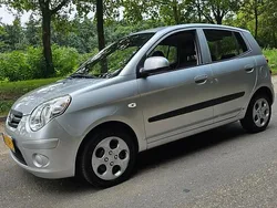 Grijs Gebruikt 2010 Kia Picanto 2 Hatchback | € 2.950 (Eerlijke prijs)