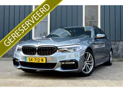 Grijs, metallic lak Gebruikt 2018 BMW 520 M Sport Stationwagen | € 27.950 (Eerlijke prijs)