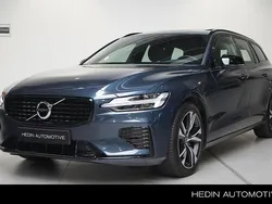 Blauw Gebruikt 2021 Volvo V60 R-Design Stationwagen | € 36.995 (Eerlijke prijs)