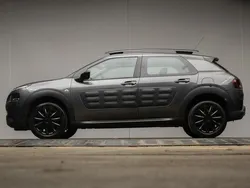 Grijs Gebruikt 2017 Citroën C4 Cactus Business Class Hatchback | € 10.945 (Eerlijke prijs)
