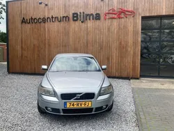 Grijs, metallic lak Gebruikt 2005 Volvo V50 Momentum Stationwagen | € 3.250 (Eerlijke prijs)