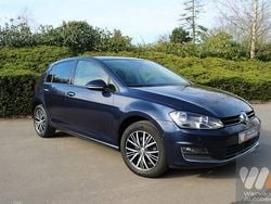 Blauw Gebruikt 2016 VW Golf SUV | € 15.000 (Goede deal)