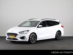 Wit Gebruikt 2020 Ford Focus Business Edition Stationwagen | € 18.945 (Eerlijke prijs)