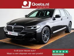 Grijs, metallic lak Gebruikt 2021 BMW 520 Executive Stationwagen | € 41.950 (Iets duurder)