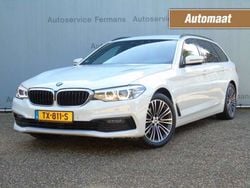 Wit, andere lak Gebruikt 2018 BMW 520 Executive Stationwagen | € 25.850 (Eerlijke prijs)